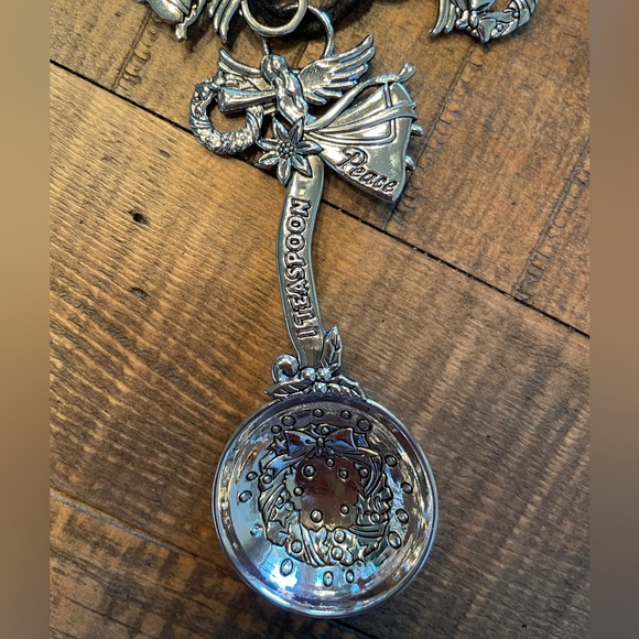 Ganz Decorative Measuring Spoons-Christmas - Picture 4 of 10